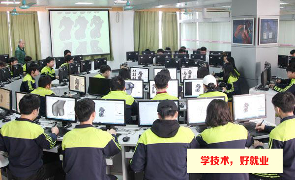 广州市白云工商技师学院计算机动画制作专业介绍