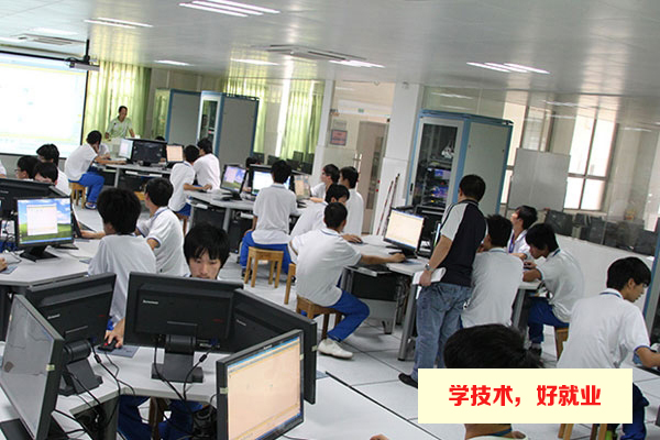 学计算机前景怎样-深圳市计算机中专学校