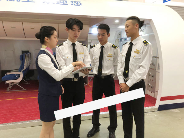 学航空专业以后容易就业吗？职业高起点从此开始