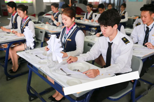 广州航空服务专业学校插图23