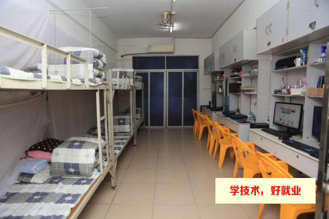 广州白云工商技师学院2021年宿舍条件怎么样？