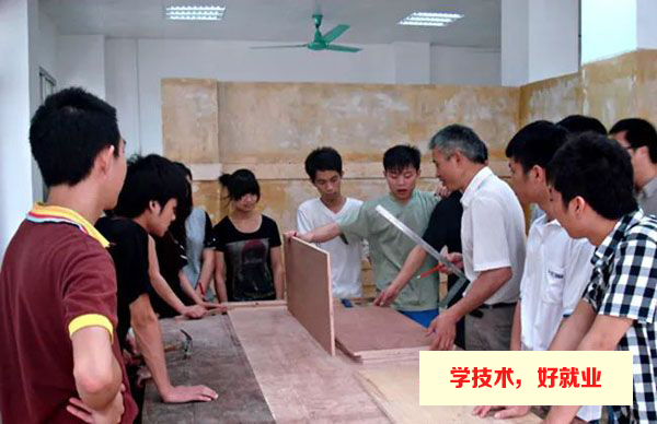 广州白云工商技师学院室内设计