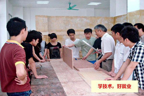 广州市白云工商技师学院2020年室内设计专业介绍
