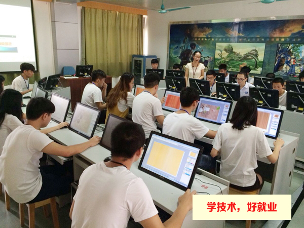 广州市白云工商技师学院计算机动画制作专业介绍