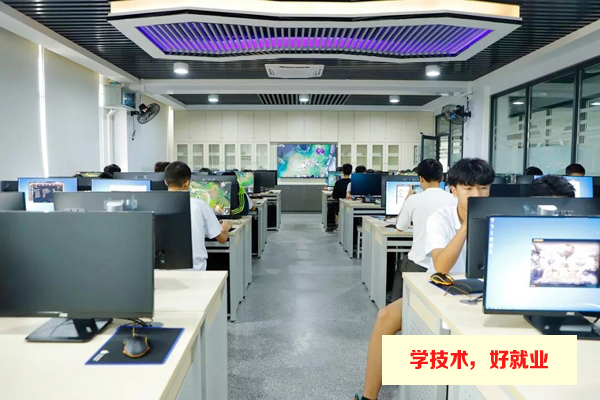 广州白云工商技师学院电竞专业又上广东南方卫视了