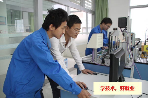 广州白云工商技师学院机电一体化专业