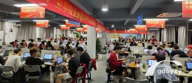 2023广州哪所职业学校能学跨境电商