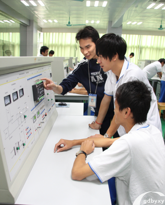 2023广东省电子技术中专学校