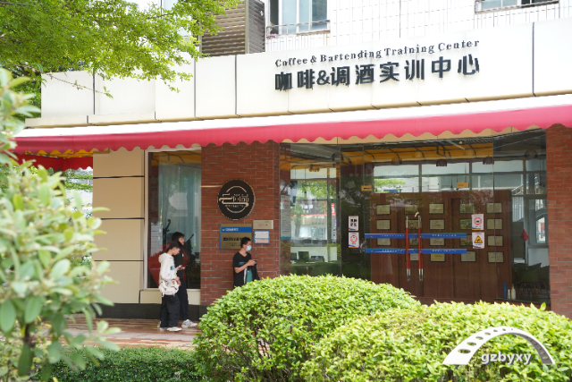 广州市白云技师学院升本途径-提升学历薪资更上一层
